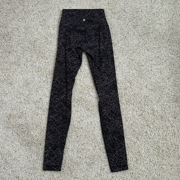 Lululemon Wunder Under Women's Size 2 Black Pink Floral Ankle Yoga Leggings - Picture 1 of 4